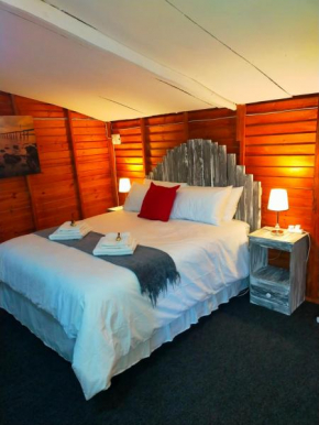 Luxury open plan wood Cabin